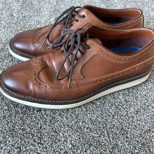 Leather Wingtip Shoes 8.5